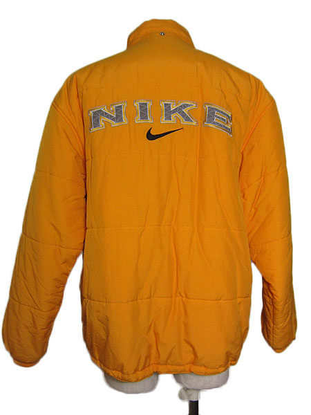 NIKE ダウンジャケット